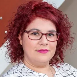 laura-fernandez
